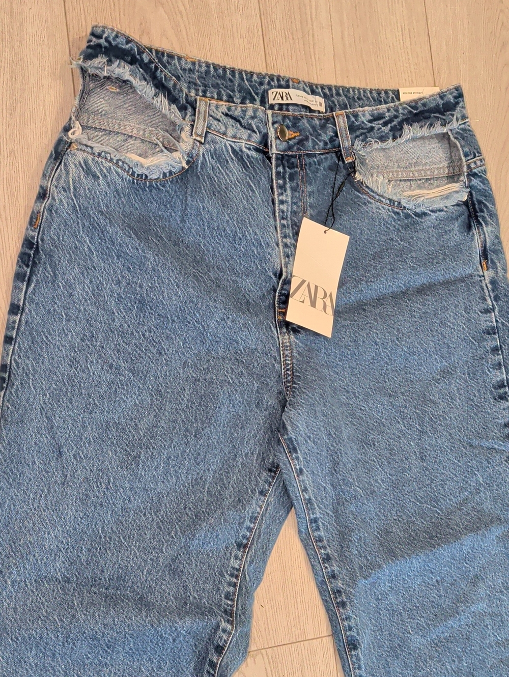 NWT Zara Blue Denim Mid Rise Straight-Leg Jeans